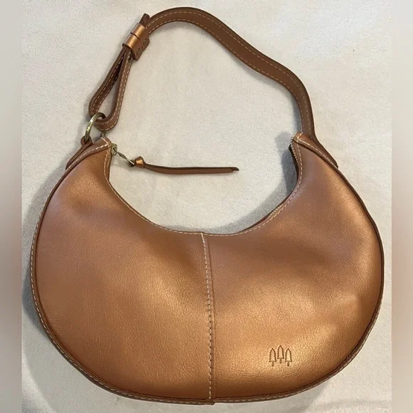 EUC Portland Leather “Nora”, Crescent Handbag in Hava, Limited Edition Color HTF - Picture 1 of 6